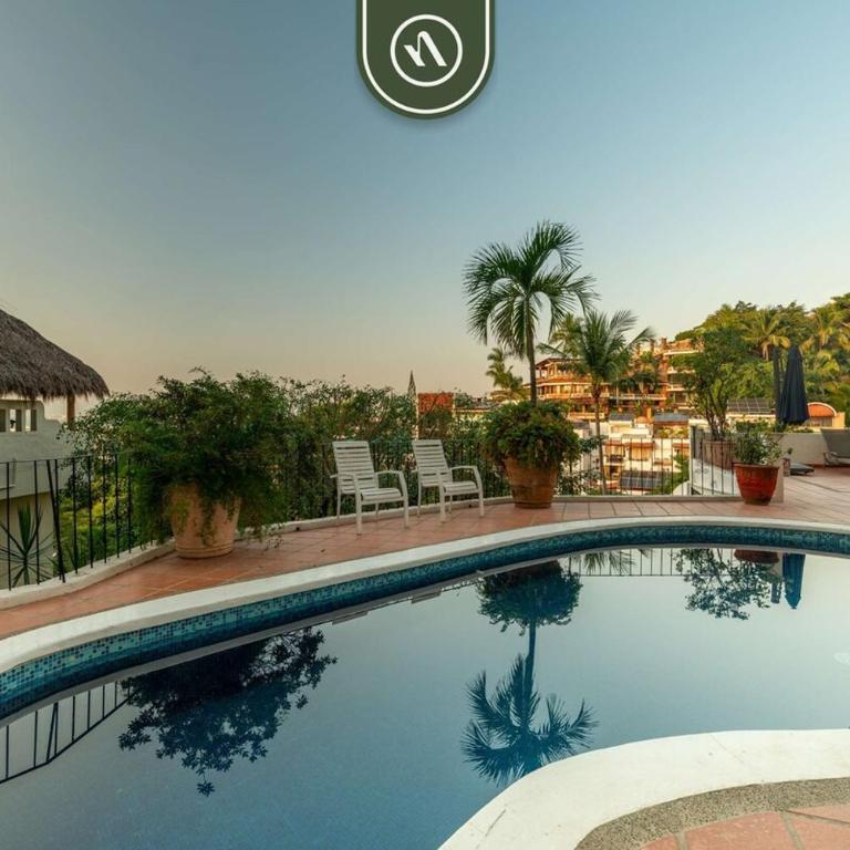 Two Story Condo with Amazing Ocean-Sunset Views - Vacation Home - 10