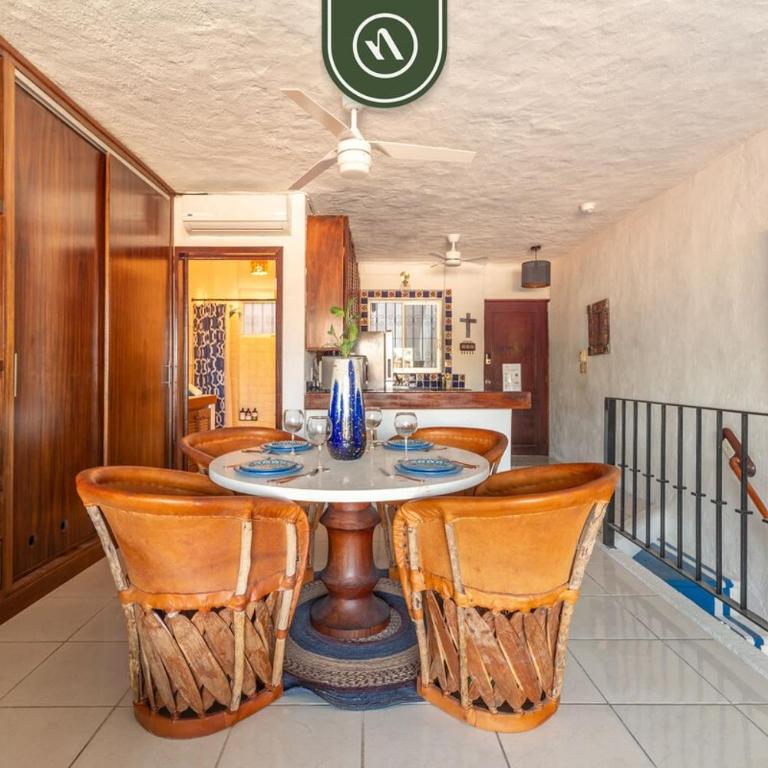 Two Story Condo with Amazing Ocean-Sunset Views - Vacation Home - 20
