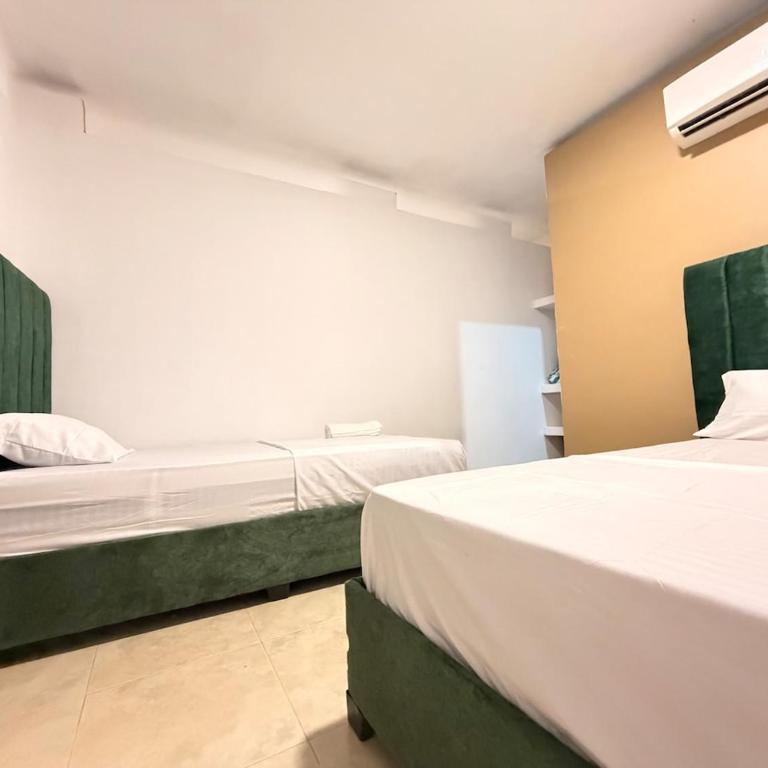 Casa Mercedes Cartagena - Three-Bedroom House - 13
