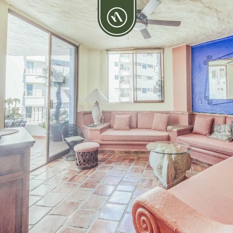 Oceanview 2BR Condo - Romantic Zone - Rooftop Pool - Vacation Home - 10