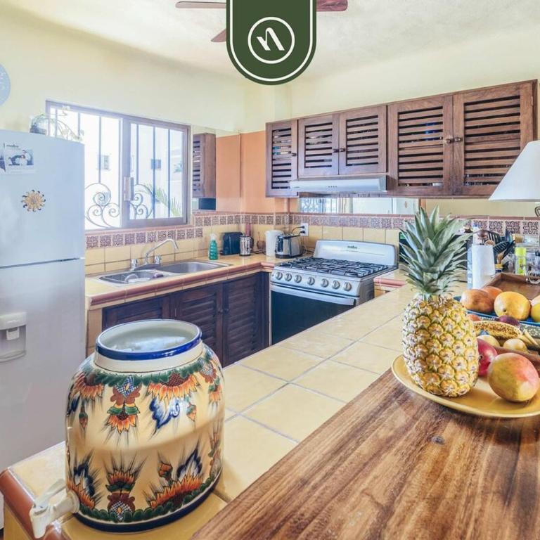 Oceanview 2BR Condo - Romantic Zone - Rooftop Pool - Vacation Home - 12
