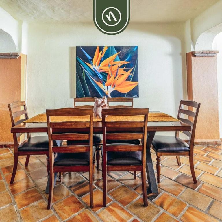Oceanview 2BR Condo - Romantic Zone - Rooftop Pool - Vacation Home - 13