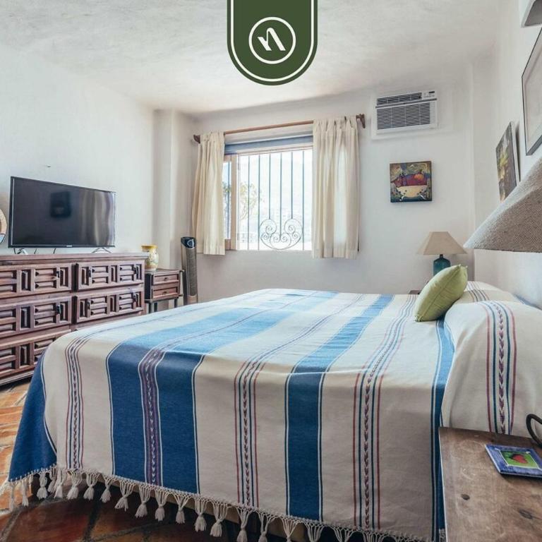 Oceanview 2BR Condo - Romantic Zone - Rooftop Pool - Vacation Home - 17