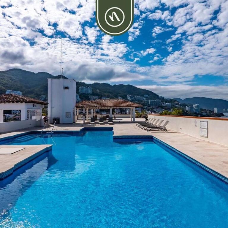 Oceanview 2BR Condo - Romantic Zone - Rooftop Pool - Vacation Home - 25
