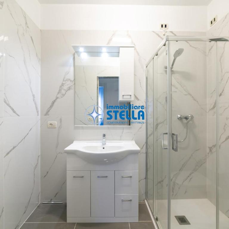 Condominio Adriatico - Appartamento con 4 Camere da Letto e Balcone - 10
