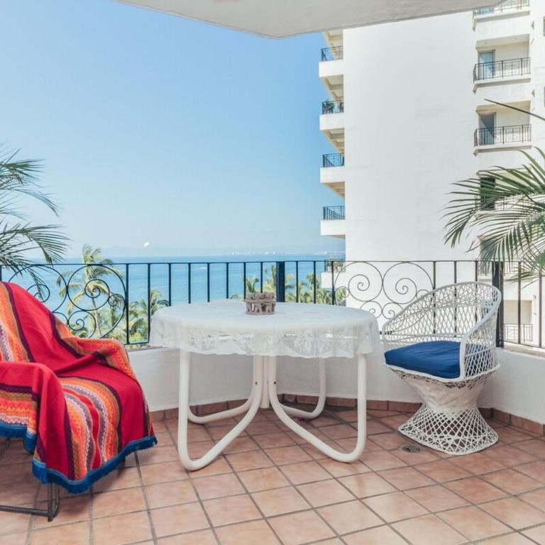 Ocean view 2Br Condo-Balcony-Beach-Pool - 604 - Casa - 31