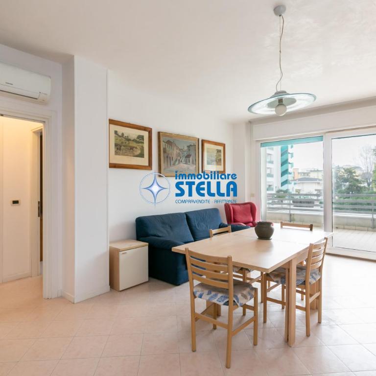 Condominio Adriatico - Appartamento con 4 Camere da Letto e Balcone - 2
