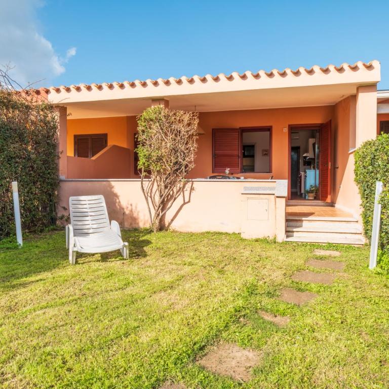 Family Villa - 3 minuti dal Mare e Giardino Privato - Villa con 2 Camere da Letto - 1