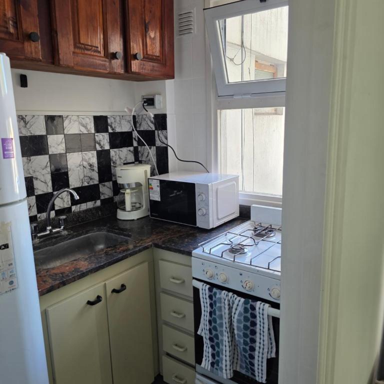 Depto 3 amb La perla - Two-Bedroom Apartment - 1