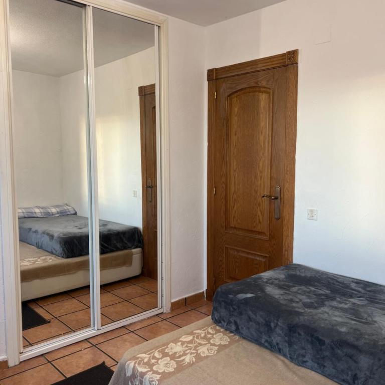 Habitación en San Vicente - One-Bedroom Apartment - 2