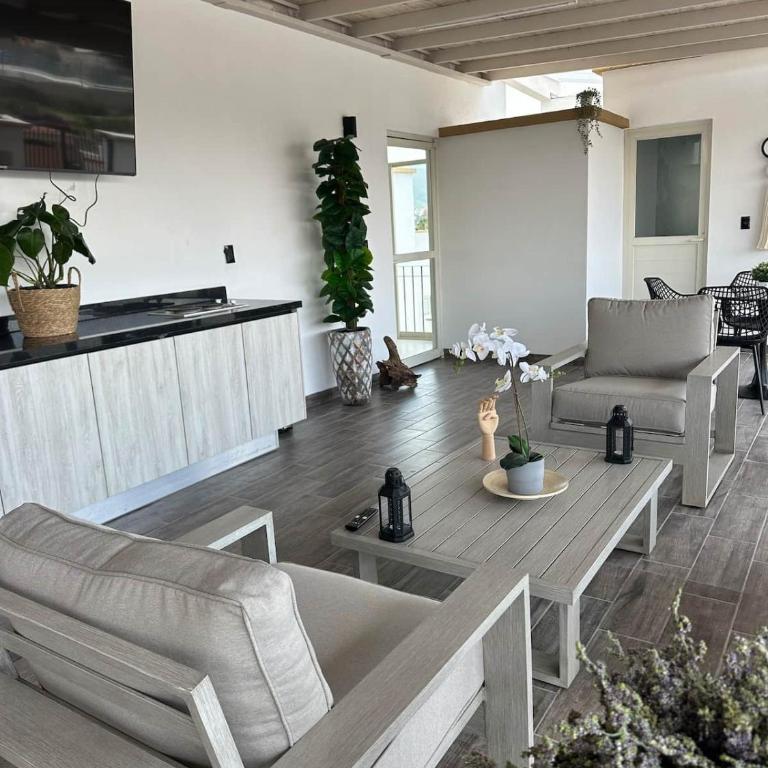 San Miguel Allende Apto 20 - Apartamento de 2 dormitorios con balcón - 84