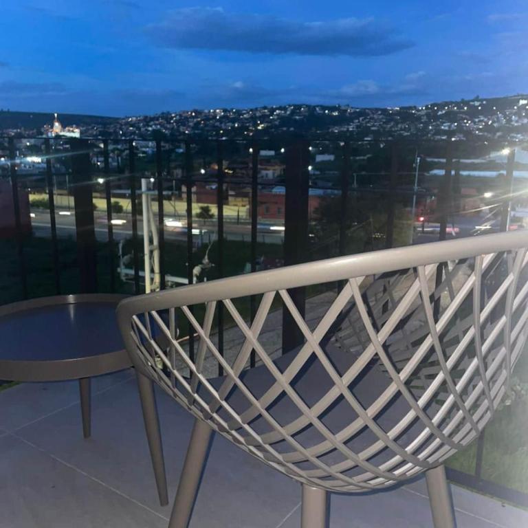 San Miguel Allende Apto 20 - Apartamento de 2 dormitorios con balcón - 90
