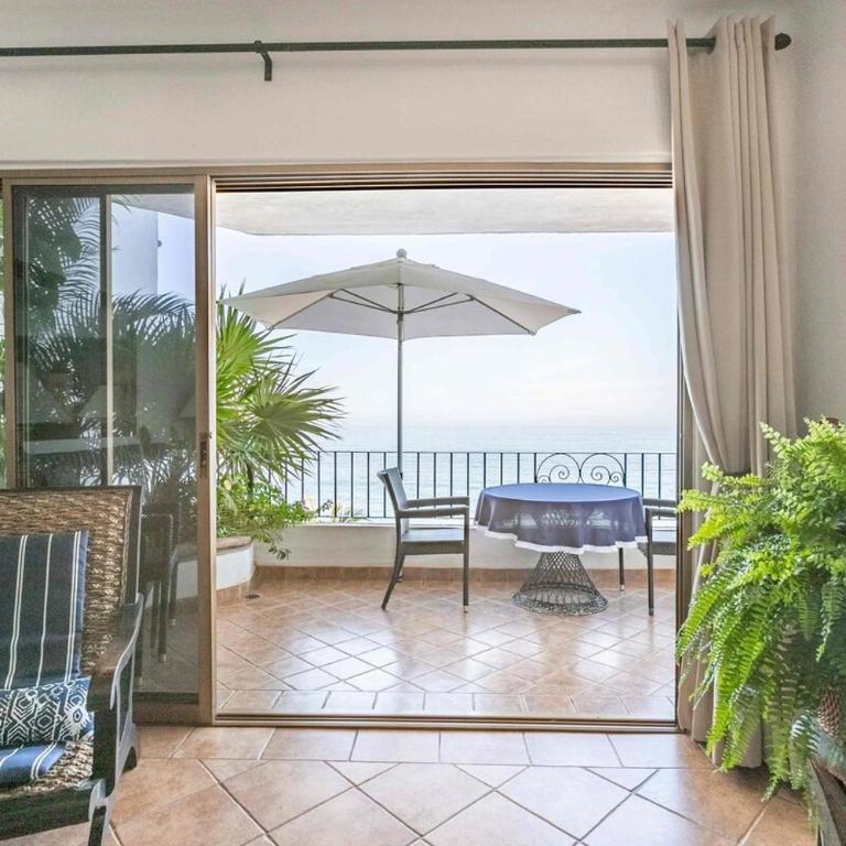 Ocean view 2Br Condo-Balcony-Beach-Pool - 610 - Casa - 51