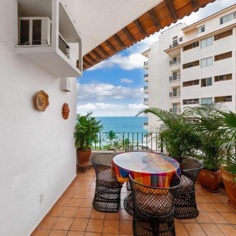 Ocean view 2Br Condo-Balcony-Beach-Pool - 902 - Casa - 27