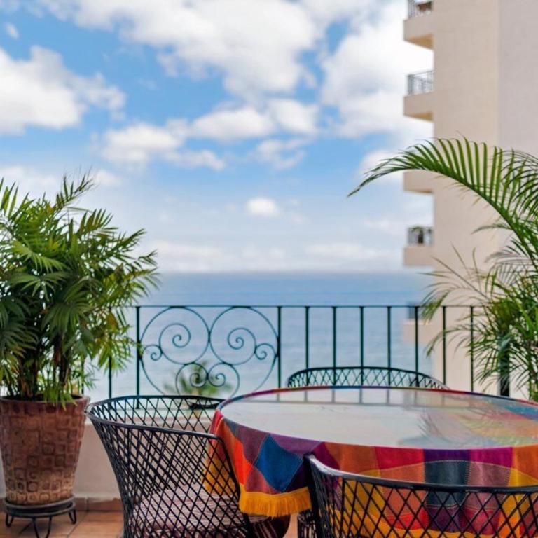 Ocean view 2Br Condo-Balcony-Beach-Pool - 902 - Casa - 40