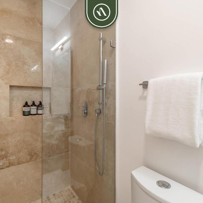 Centric 1 BR Condo in Zona Romantica - Pool - Vacation Home - 21
