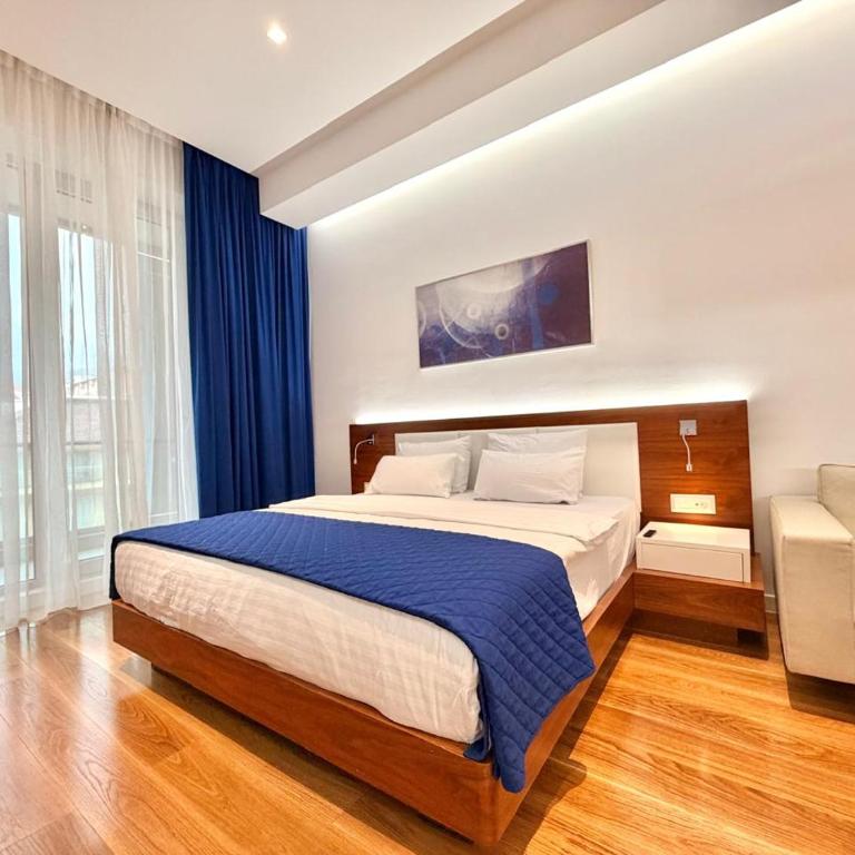 Condo Studio Plaza - Deluxe Queen Studio - 13