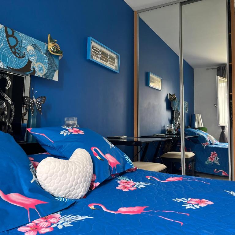 ELLO Alice Secret Garden in PAU - Chambre Double - Vue sur Jardin - 2