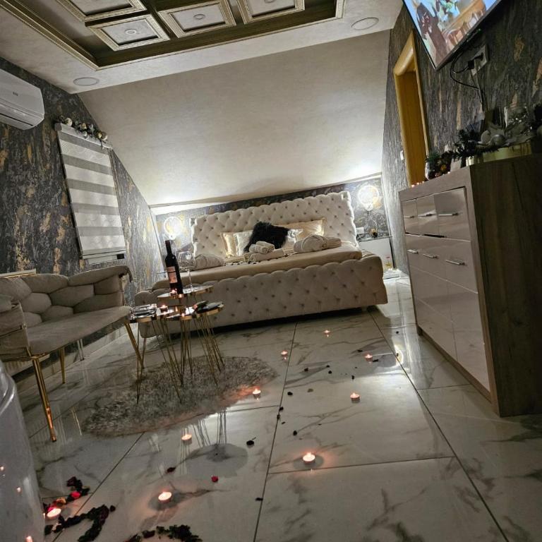 Jacuzzy Rooms Andjela - One-Bedroom Apartment - 8