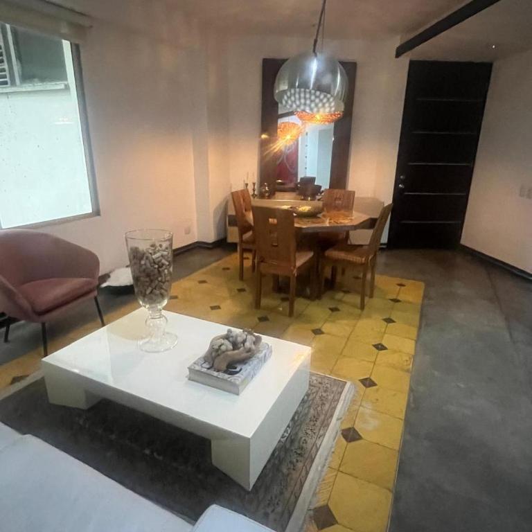 Apartamento con Studio y 2 hab en Zona Top en Cali - Apartamento de 2 dormitorios - 11