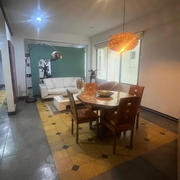 Apartamento con Studio y 2 hab en Zona Top en Cali - Apartamento de 2 dormitorios - 17