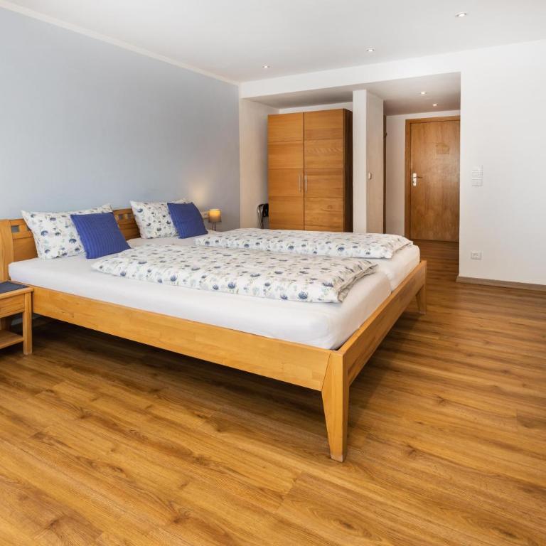 Gästehaus Maxheim - Deluxe Doppelzimmer - 14