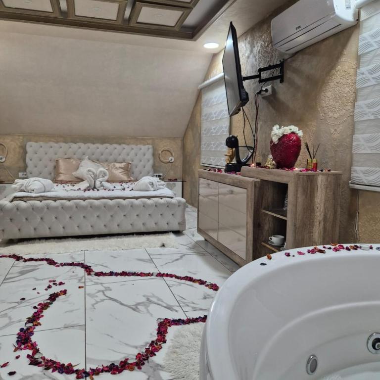 Jacuzzy Rooms Andjela - One-Bedroom Apartment - 24