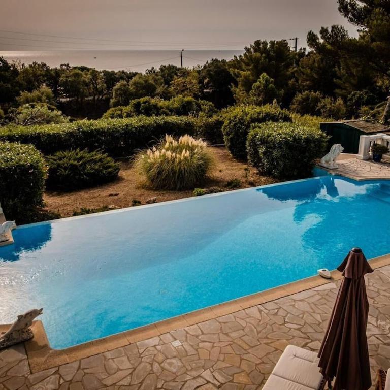 Villa with SEA VIEW, 1 km from the BEACH and CITY CENTER, BBQ, Tennis close by - Villa - 2