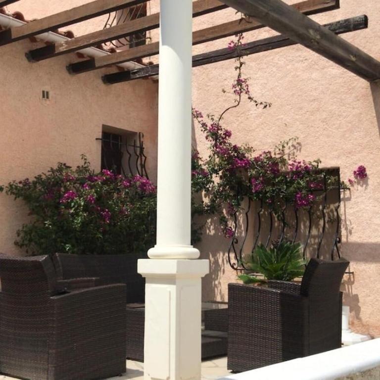 Villa with SEA VIEW, 1 km from the BEACH and CITY CENTER, BBQ, Tennis close by - Villa - 10