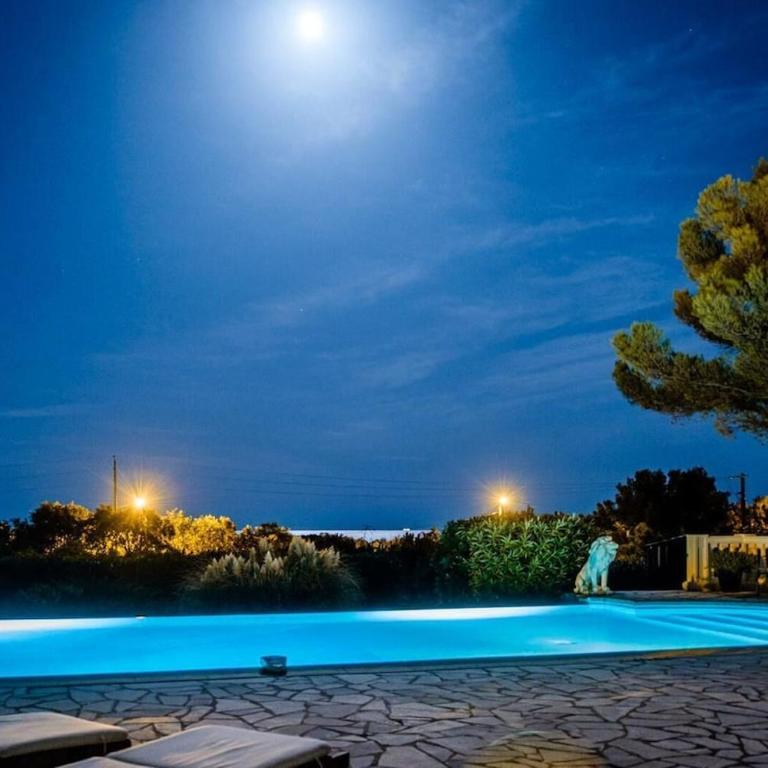 Villa with SEA VIEW, 1 km from the BEACH and CITY CENTER, BBQ, Tennis close by - Villa - 19