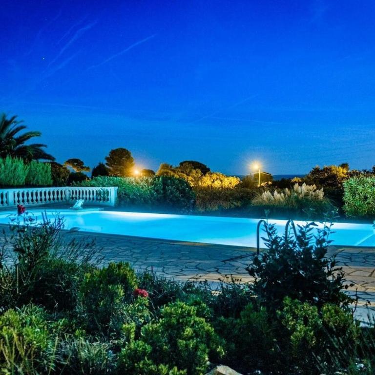 Villa with SEA VIEW, 1 km from the BEACH and CITY CENTER, BBQ, Tennis close by - Villa - 25
