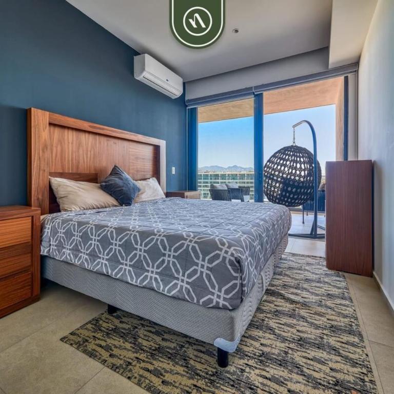 Oceanfront 2BR Condo -Private Balcony - Beach - Casa - 19