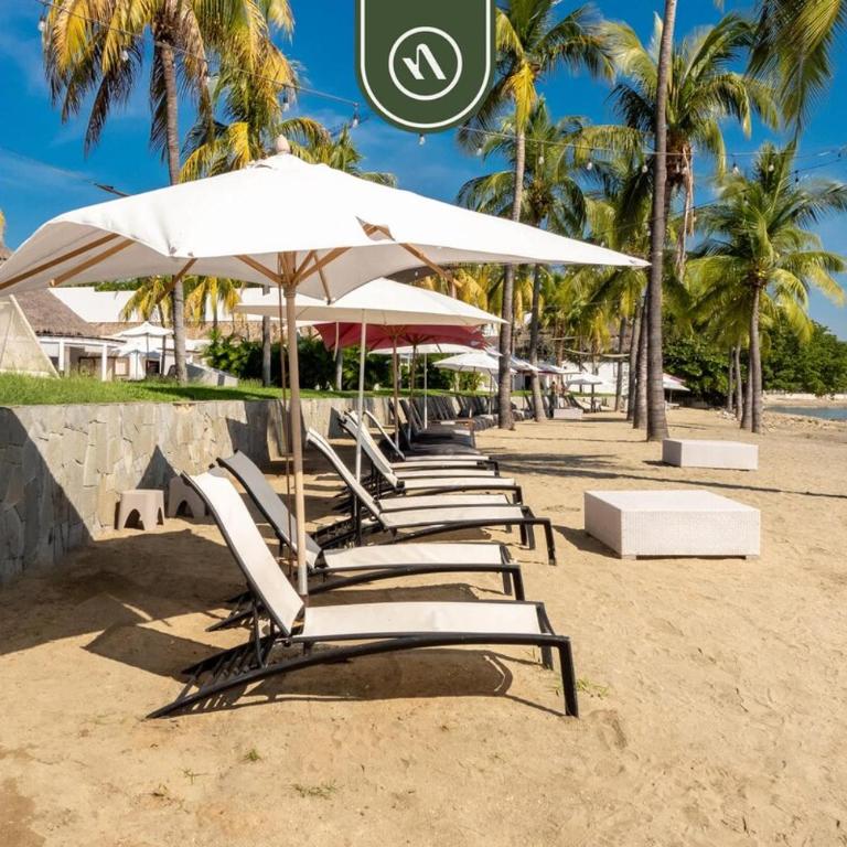 Oceanfront 3BR Condo with Beach Club - Pool - Casa - 42