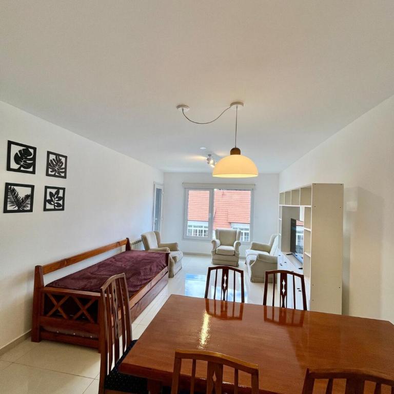 Bariloche con balcon y estacionamiento - One-Bedroom Apartment - 3