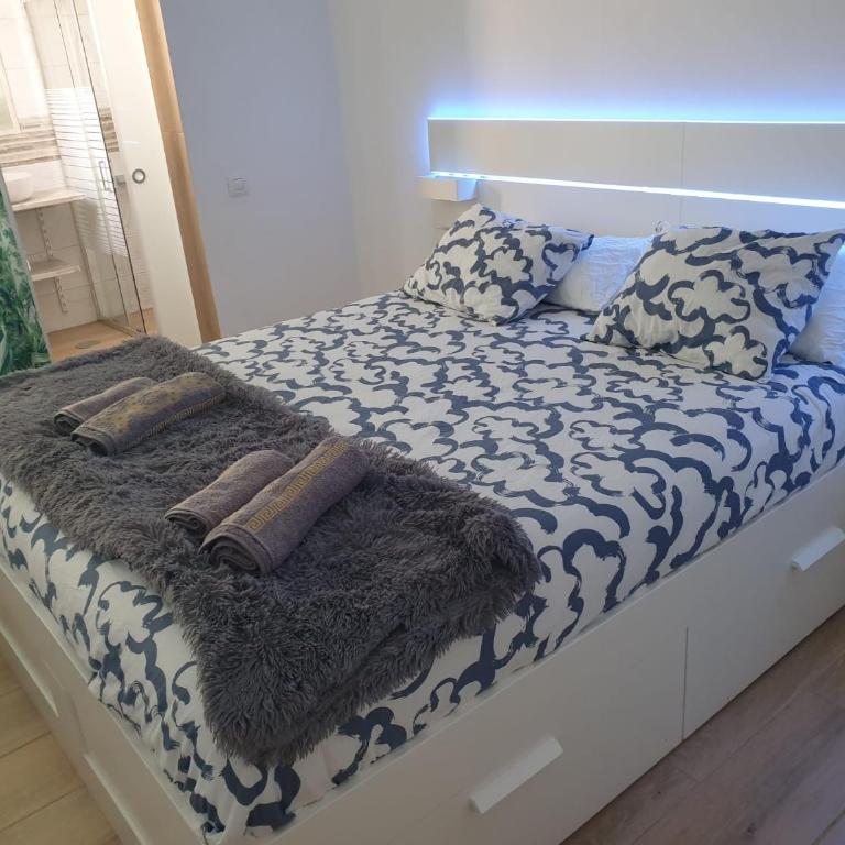 VILLA ToNY - Three-Bedroom Apartment - 4