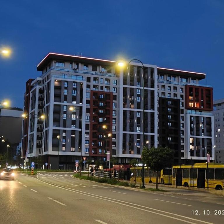 Apartment EMA - AVENIJA free parking - Apartman sa 2 Spavaće Sobe - 24