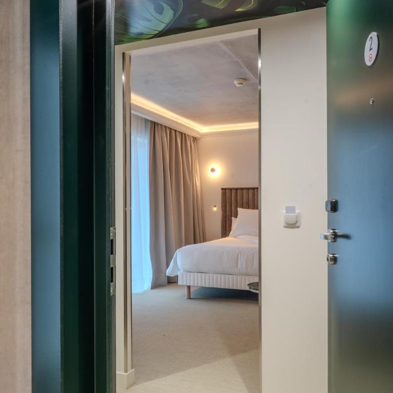 Hotel Libera Spa et Restaurant Caen Colombelles - Chambre Signature avec Balcon - 7