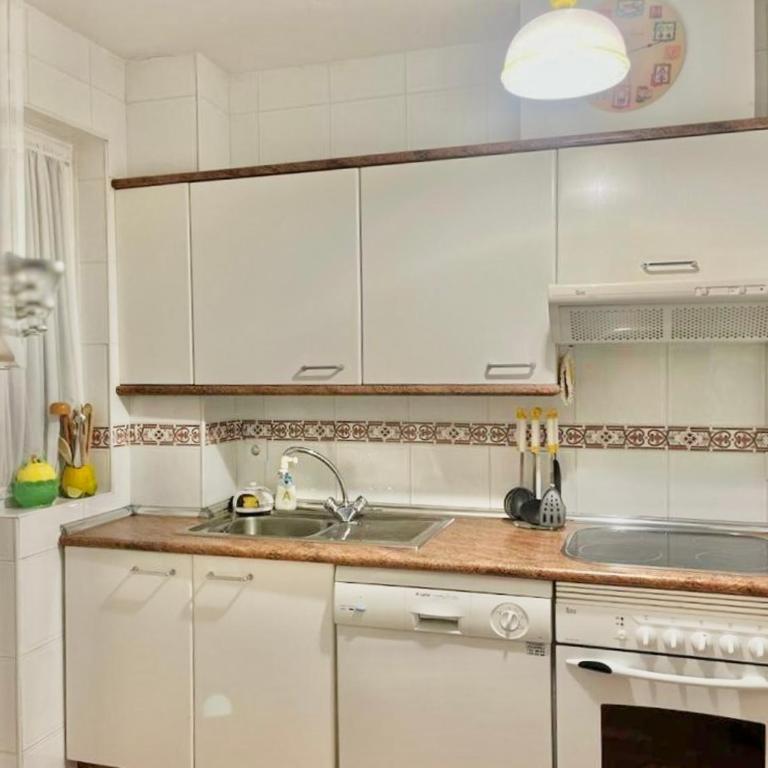 Lyrioshomes Precioso Apartamento Puerto de Estepona - Apartamento de 2 dormitorios - 5