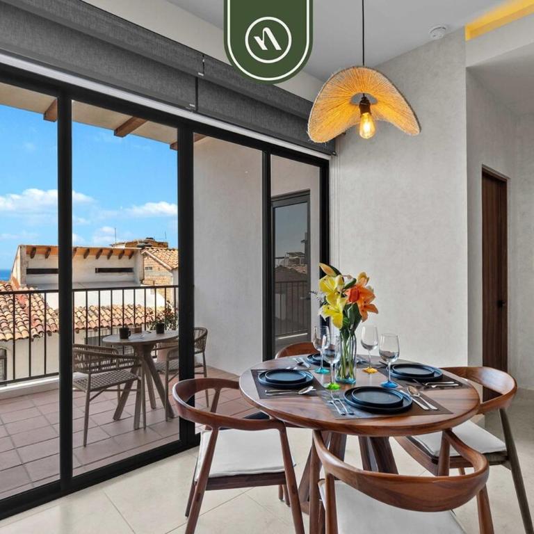 Luxury 2 BR - Downtown - Pool - Sunset in Terrace - Vacation Home - 23
