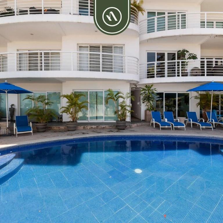 Stunning 2 BR Condo - Oceanview Terrace - Downtown - Casa - 4