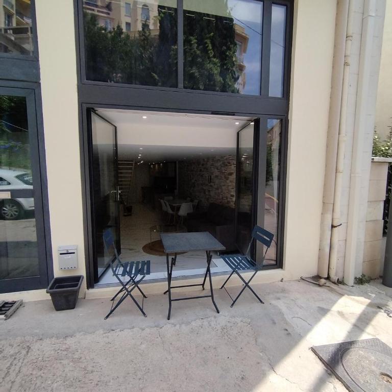 Cannes Guest House - Deluxe Apartment mit 2 Schlafzimmern - 20