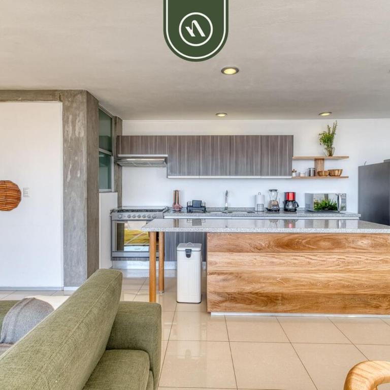 3 BR Condo - Panoramic Views - 5 Min to Downtown - Vacation Home - 25