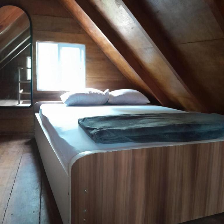 Treehouse in Olon Playa - One-Bedroom House - 22