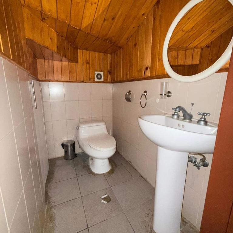 Valentines Escape Private Jacuzzi and Sauna - One-Bedroom Apartment - 15