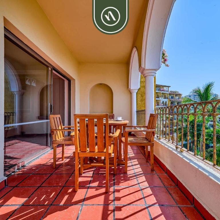 Beachfront 2 BR Condo - Beach - Pools - Tennis - Vacation Home - 22