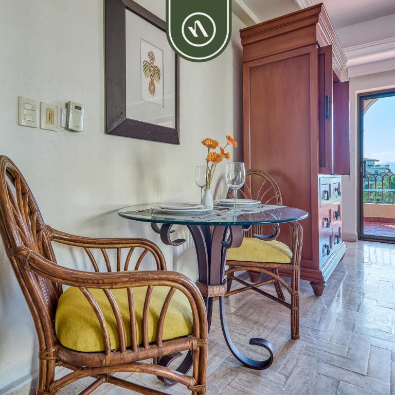 Beachfront 2 BR Condo - Beach - Pools - Tennis - Vacation Home - 27