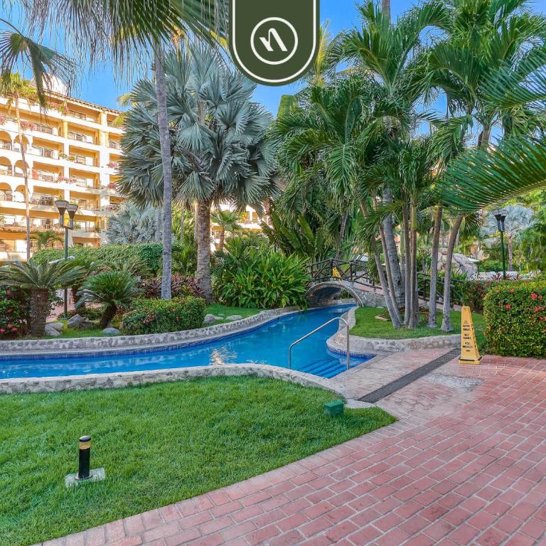 Beachfront 2 BR Condo - Beach - Pools - Tennis - Vacation Home - 45