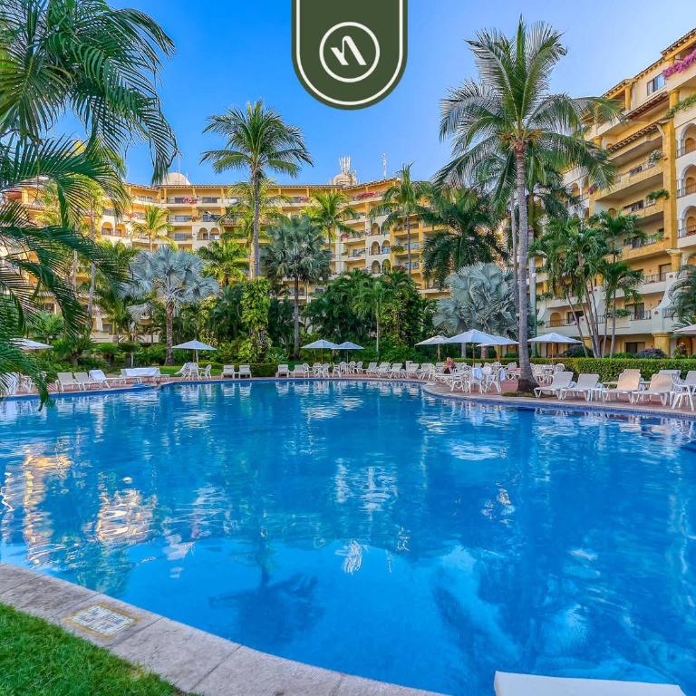 Beachfront 2 BR Condo - Beach - Pools - Tennis - Vacation Home - 46