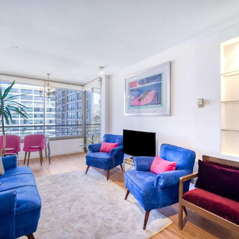 Blue Pink Home Apartment - Wifi & Gym near Escuela Militar - Two-Bedroom Apartment - 1