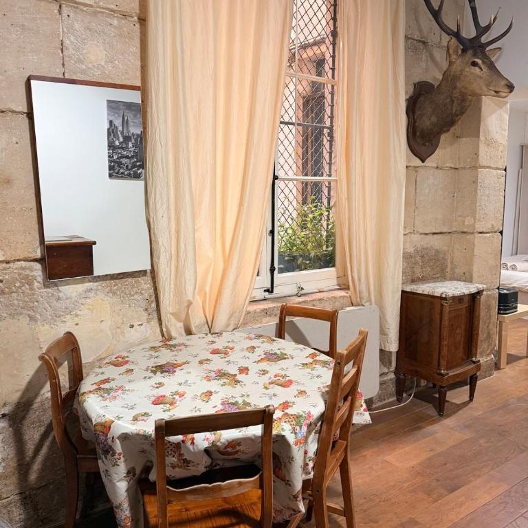 Charmant appartement en pierre proche de Notre dame de Paris - Apartment mit 1 Schlafzimmer - 8
